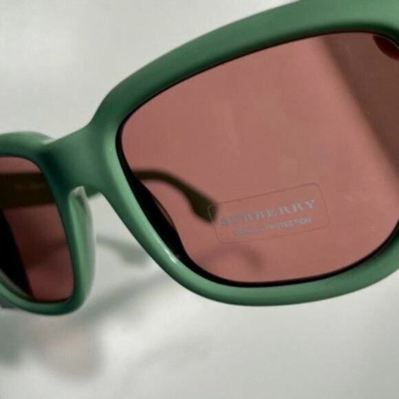 Burberry 54mm Square Sunglasses Frame Green Lens Violet main image 6